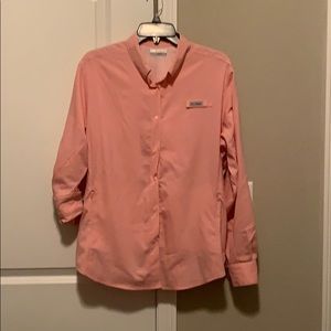NWOT Columbia PFG peach shirt! NEVER WORN!!!